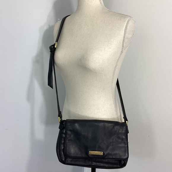 VTG LIZ CLAIBORNE BLACK GENUINE LEATHER CROSSBODY BAG ORGANIZER MEDIUM - Picture 1 of 11